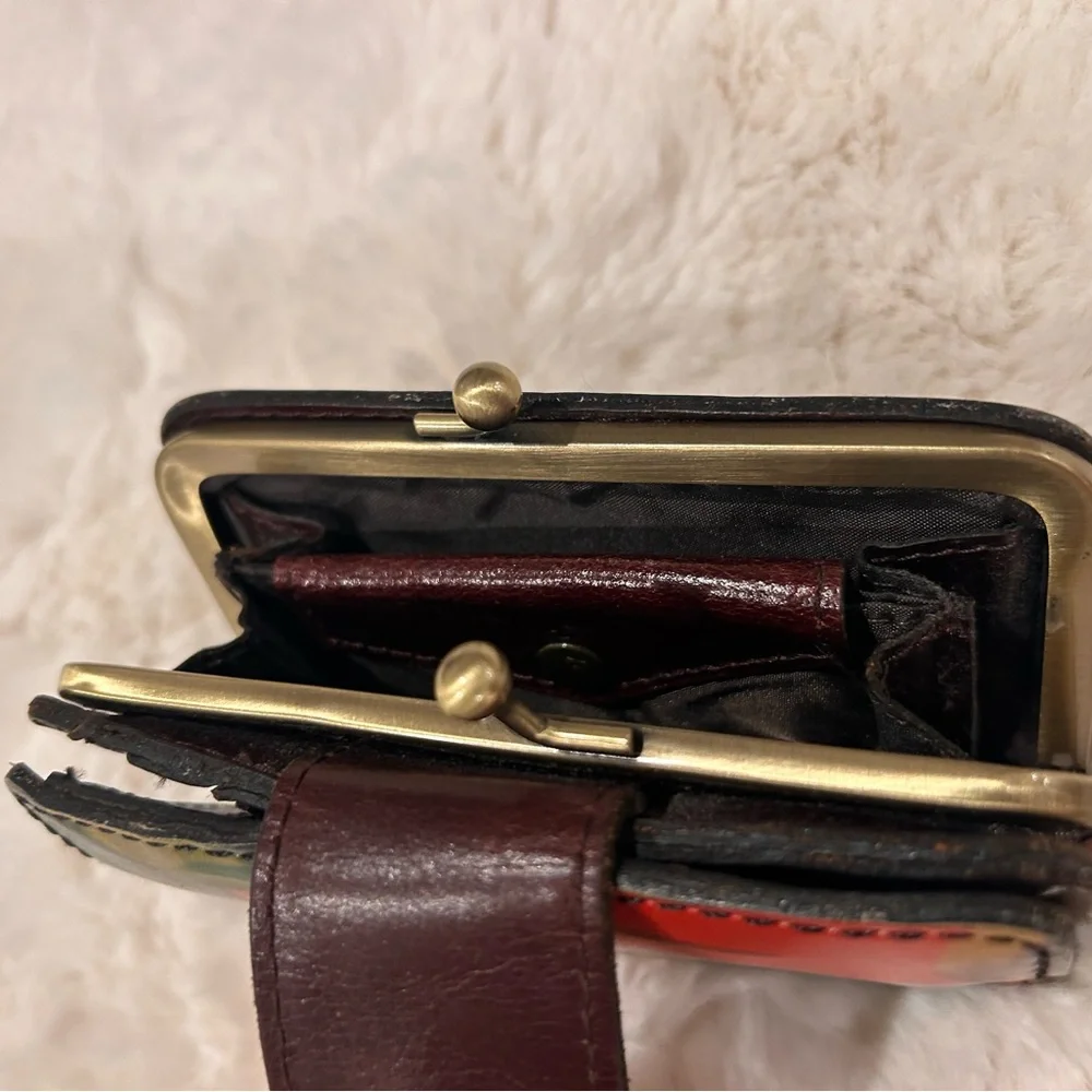Patricia‎ Nash Iberia Wallet in Tropical Dreams, Leather.